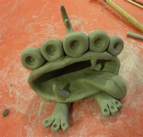 being cr8iv: Pinch Pot Monsters