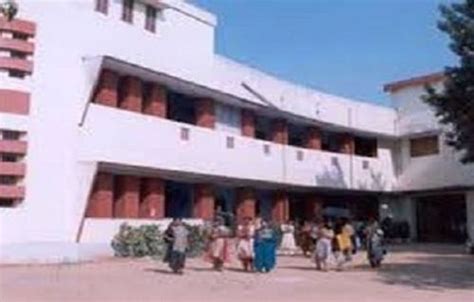 Sarah Tucker College Tirunelveli Campus: Photos, Virtual Tour