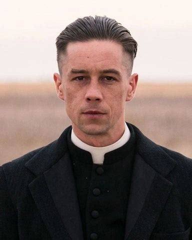 15 Old Money Haircuts for Men Inspired by Elite Style Icons. – Men Deserve