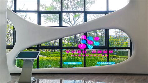 Moving Transparent LED Screen 的图像结果