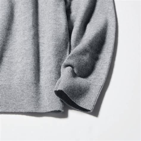 Uniqlo 100pct Cashmere Crew Neck Jumper India - Uniqlo Men Jumpers ...