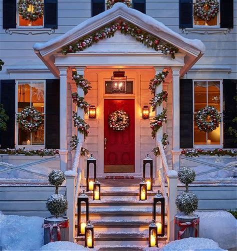 30+ Best Christmas Porch Decorations for Christmas outdoor decor ...