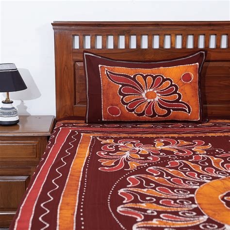 Hand Batik Printed Cotton Double Bed Cover with Pillow Covers