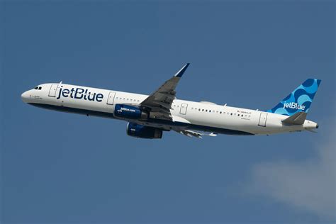 How Many JetBlue Points Get You A Free Flight?