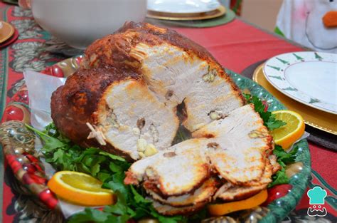 Pierna de cerdo enchilada