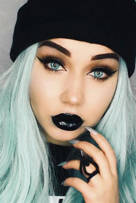 how to wear black lipstick without looking goth