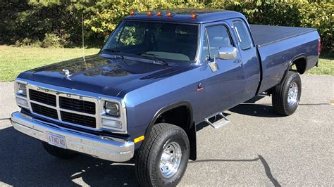 1st Gen Cummins Dually 4x4