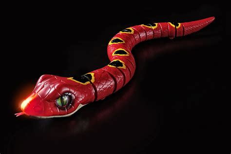 Snapklik.com : Robo Alive Slithering Snake Series 3 Red By ZURU Battery ...