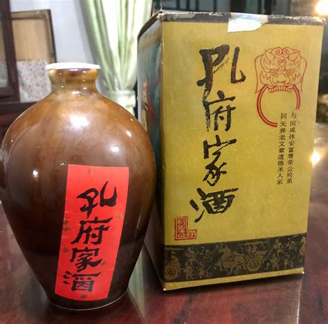 [정품]콩푸쟈주. 자약15년(孔府家酒. 子约15年) 500ml, 52%vol.