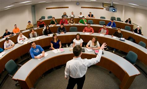 Why Communication Majors Are Winning In Business Spheres