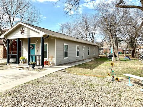 Lackland AFB, TX Vacation Rentals (5 out of 5) - Airbnb