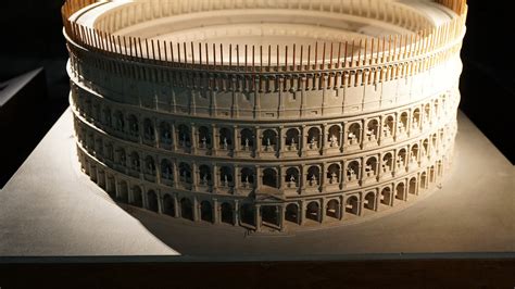 ROMAN COLOSSEUM WAS BUILT BY EMPEROR NERO NOT VESPASIAN, SENATORs WIFE ...