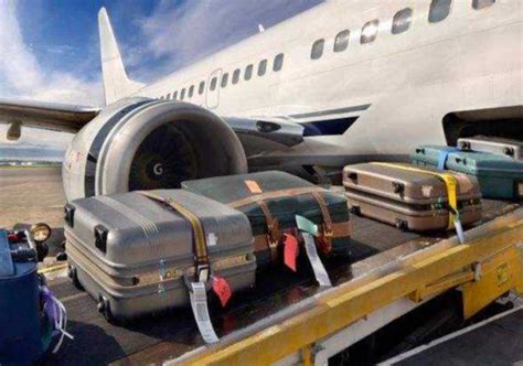 旅行箱多大尺寸可以带上飞机 体积为40×60×100厘米