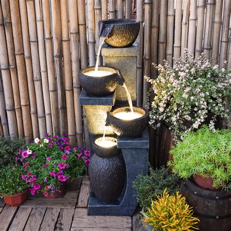 Outdoor Water Fountain Ideas