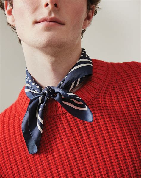 Men's Neck Scarf Name at Isabel Kleeman blog