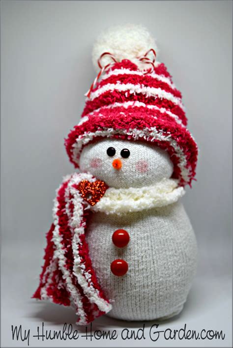How To Make An Adorable Sock Snowman! - My Humble Home and Garden