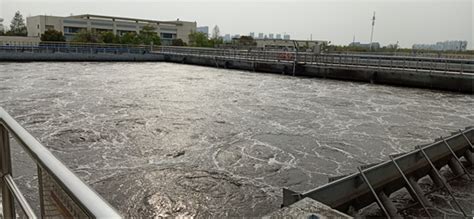 江苏盐城自来水现异味 涉事公司称为氯气消毒|水污染|自来水异味_新浪新闻