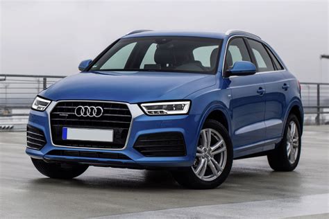 Audi Q3 S Line review | Carbuyer