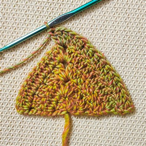 Image result for Tutorial Crochet Triangle Shawl