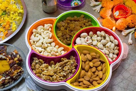 List of Dry Fruits with Their Nutritional Value: A Comprehensive Guide ...