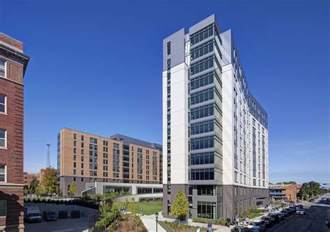 Marquette University - The Commons and New Student Housing · Design ...