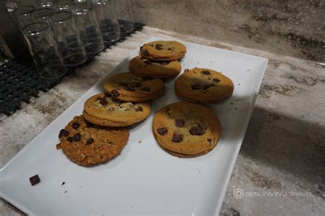 lounge-review-escape-lounge-minneapolis-msp-airport14 – Benjamin J Travel