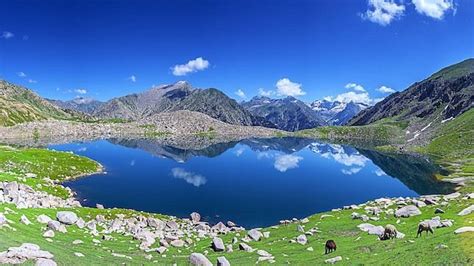 BLUE DIAMOND HOTEL & RESORT (Swat) - Hotel Reviews & Photos - Tripadvisor