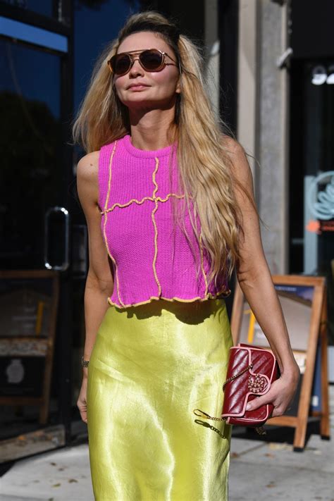 GIA SKOVA Out for Coffee at Caffe Luxxe on Montana Ave in Santa Monica 11/10/2023 – HawtCelebs