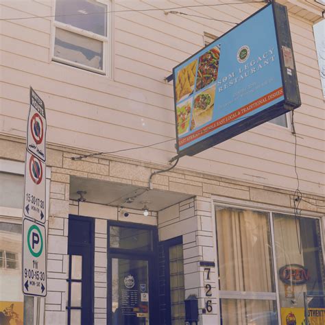 Restaurant App Using Bootstrap On Mobile 的图像结果