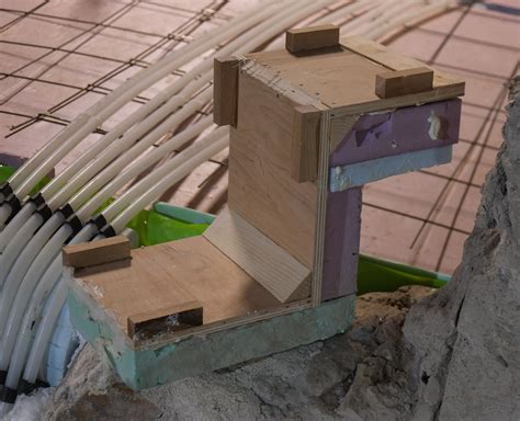 PEX Baseboard Heating Installation 的图像结果