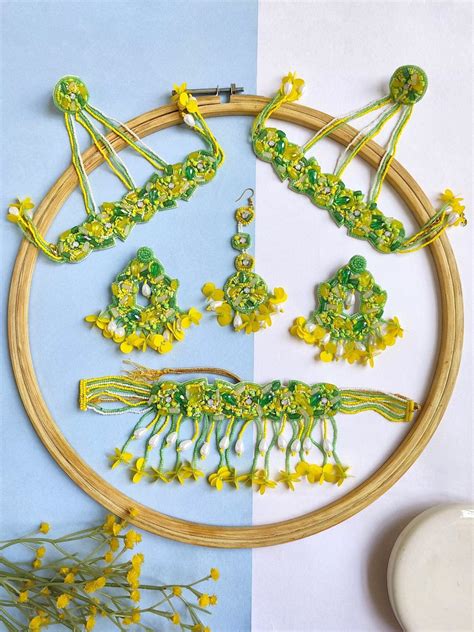 Handmade Floral Haldi Jewellery Set in Green & Yellow