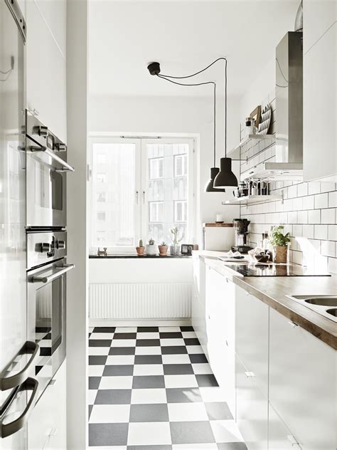 Black White Floor Kitchen – Things In The Kitchen