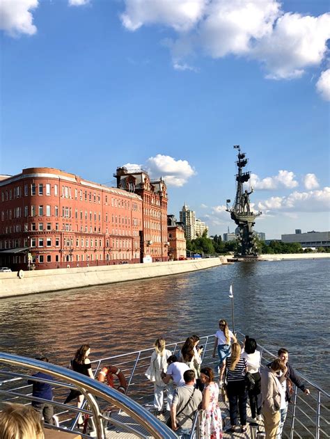 Экскурсия по Москве-реке на роскошном корабле 🧭 цена экскурсии 8000 ...