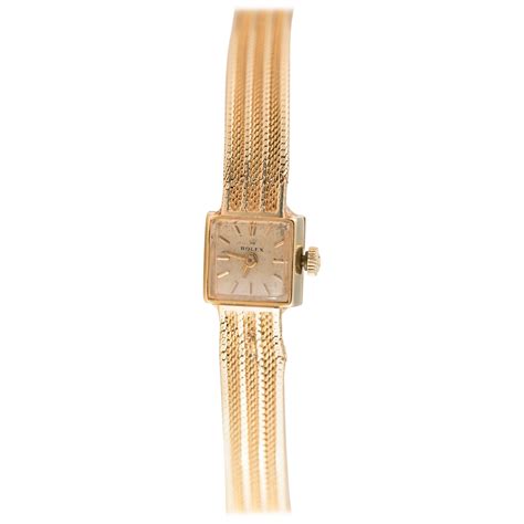 1950s Rolex 14K Yellow Gold Ladies Wrist Watch For Sale at 1stDibs ...