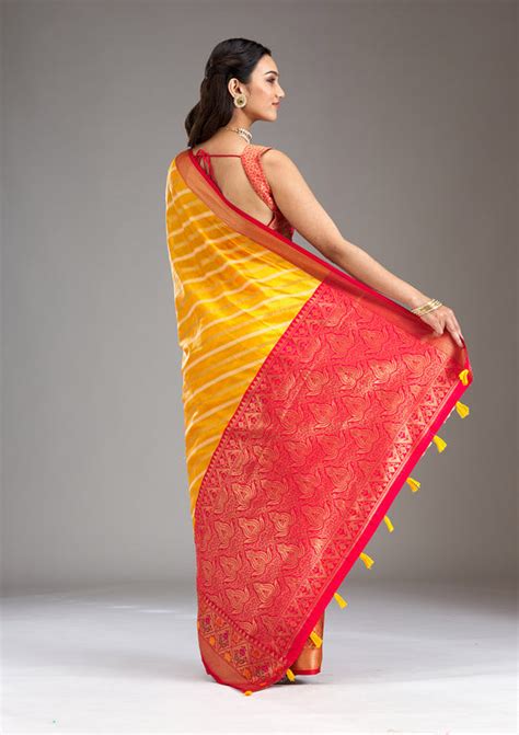 Yellow Saree - Buy Yellow Colour Sarees Online At Koskii
