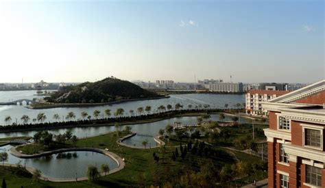 校园风景 学校概况--天津外国语大学