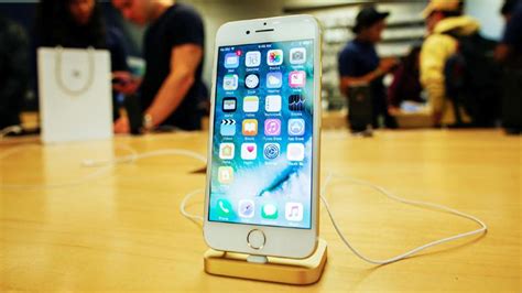 iPhones could automatically detect spam calls soon