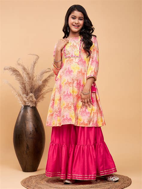 Girls Pink Printed Polyester Kurti Set