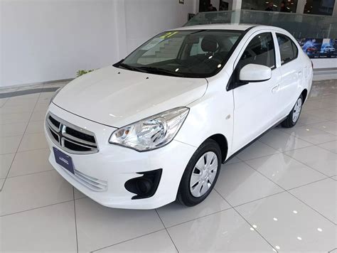 Attitude 2011 4 Puertas Dodge | MercadoLibre 📦