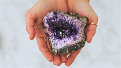 How to find geodes in the UK