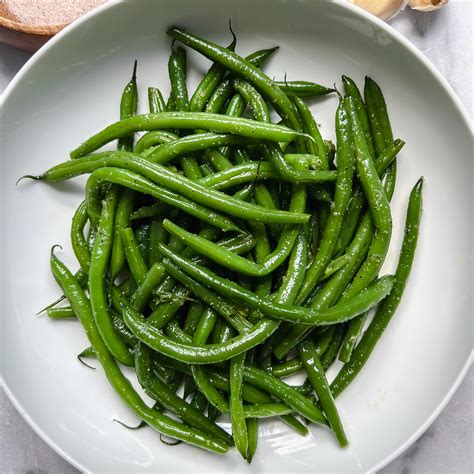 Quick Steamed Green Beans - Daddio's Kitchen