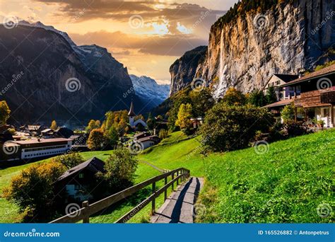 Famous Lauterbrunnen Valley with Gorgeous Waterfall and Swiss Alps ...