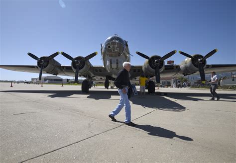 Flying Fortress Recently in Santa Barbara Crashes in Connecticut - The ...