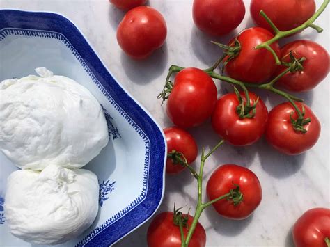 What is Mozzarella di Bufala (Buffalo Mozzarella)? – Solving the Great ...