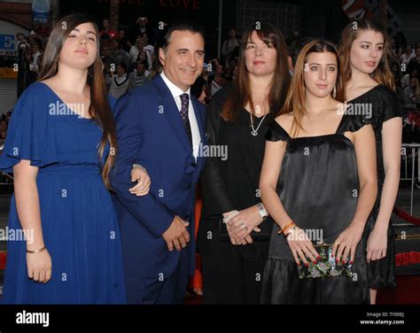 Andy garcia and daniella garcia lorido hi-res stock photography and ...