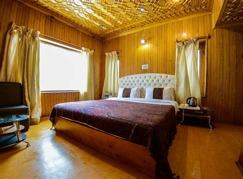 PINE GROVE RESORTS (Pahalgam, Kashmir) - Hotel Reviews & Photos ...