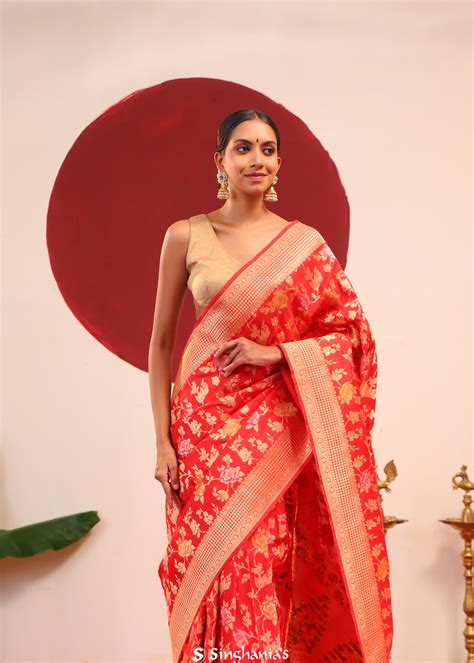 Buy Bridal Banarasi Silk Sarees Online | Singhania's