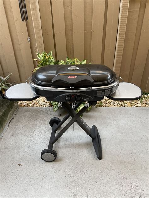 Coleman Road-trip Grill for Sale in Miami, FL - OfferUp