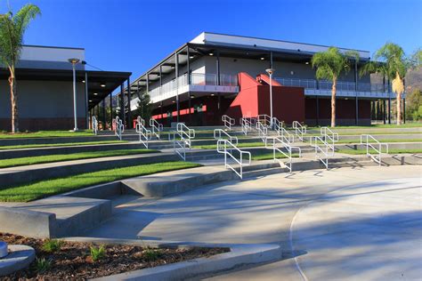 Cesar Chavez K-8 Academy — PCH Architects