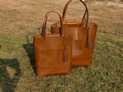 Leather Tote Bag for Women Personalized Totes With Zipper - Etsy India